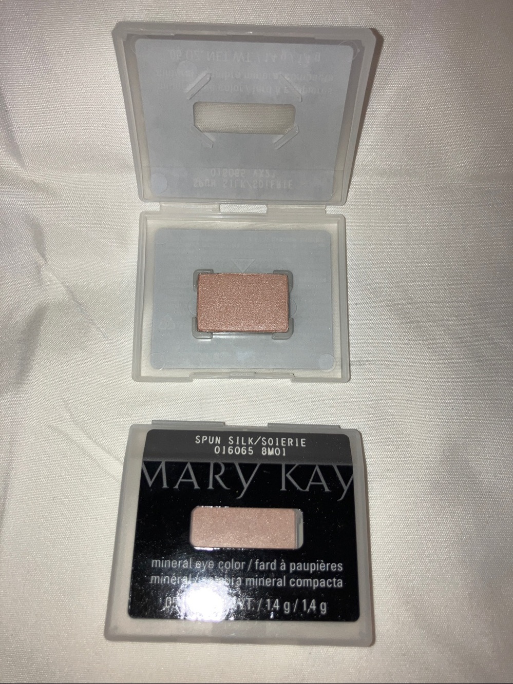 (2) New Spun Silk Mary Kay Mineral Eye Color Powder Eyeshadow Refill